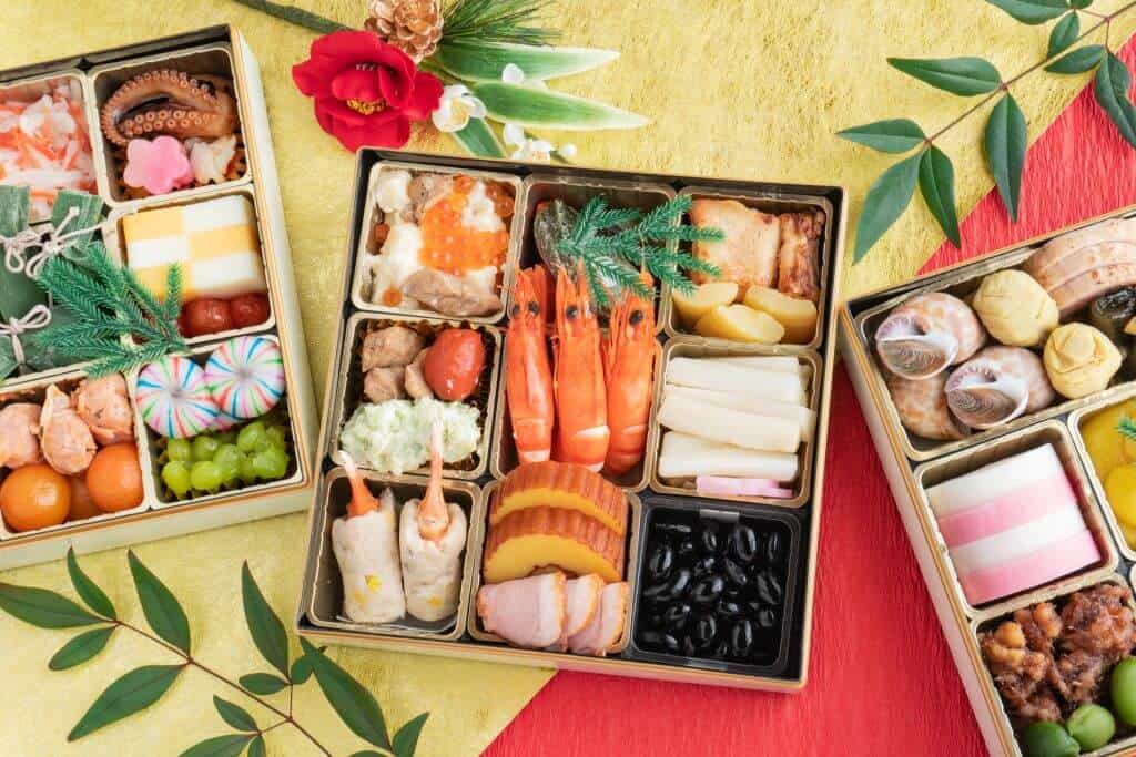 Osechi (おせち)