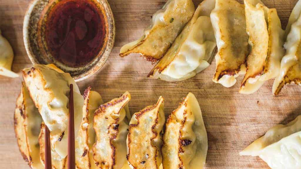 Gyoza (餃子)