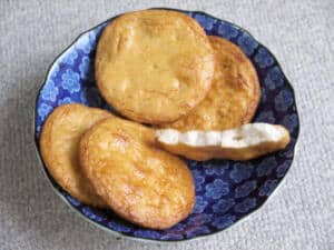 Senbei (煎餅)