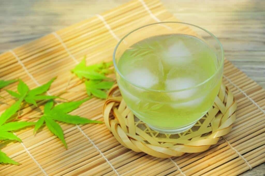 Genmai cha (玄米茶)