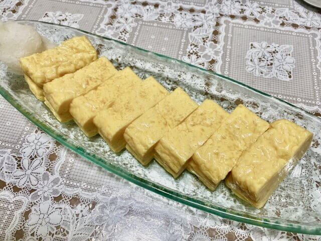 Tamago yaki (卵焼き)