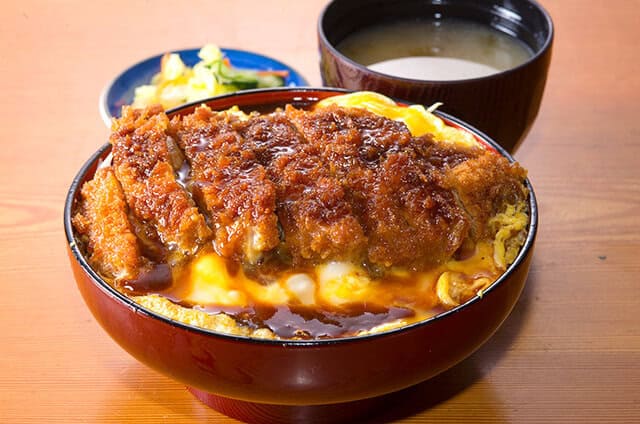 sauce katsu don そーすかつどん