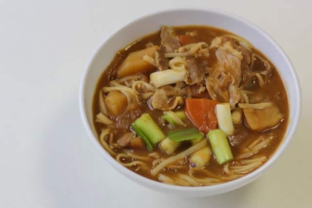 Curry udon (カレーうどん)