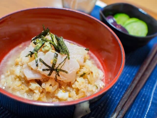 오차즈케 (お茶漬け)