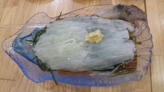 Ikasomen (イカそうめん)