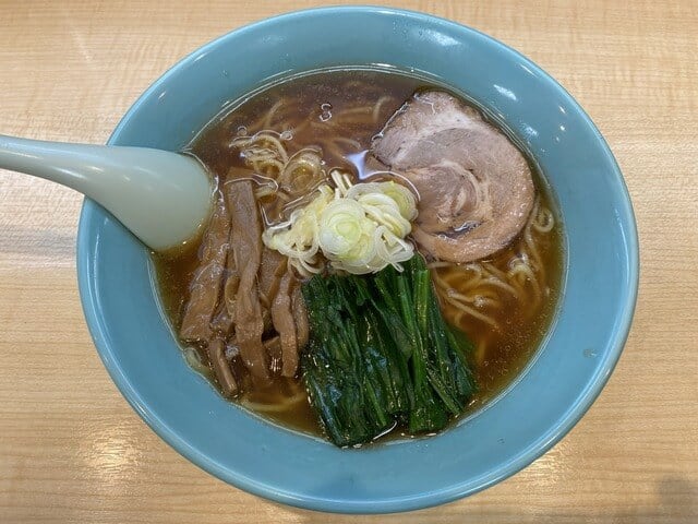 Kanazawa ramen in a blue bowl