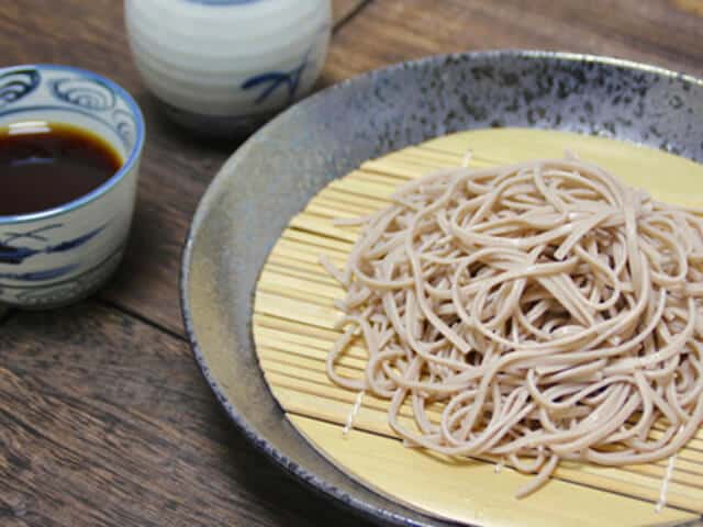 nihachi soba and tsuyu