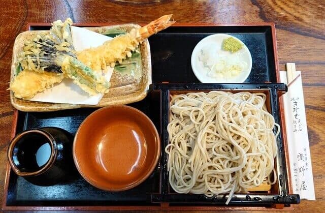 nihachi soba from Kanda Sarugakucho Asanoya