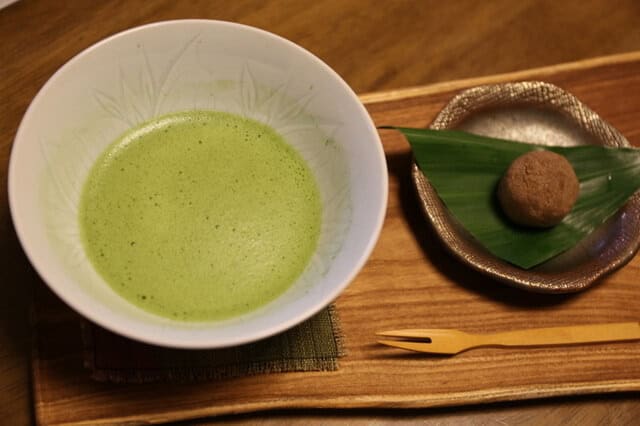 Japanese matcha tea from Veranda Cafe (縁側カフェ)
