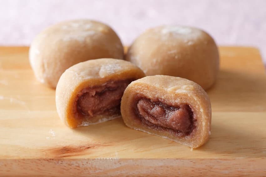 Tochi mochi (栃もち)