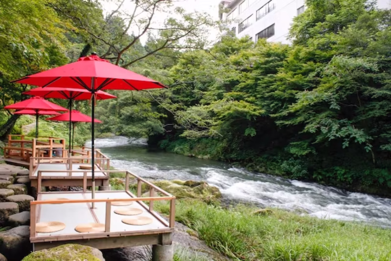 kawadoko near river