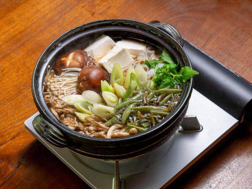 Jyunsai nabe (じゅんさい鍋)