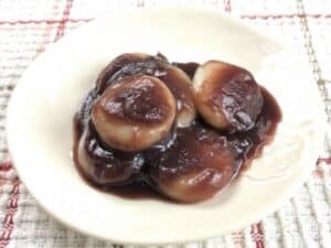 Herahera dango (へらへら団子)