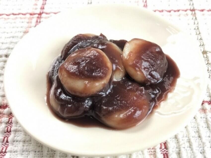 Herahera dango (へらへら団子)