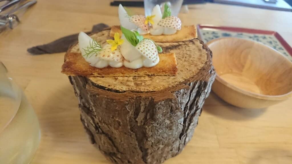awayuki strawberry sweets