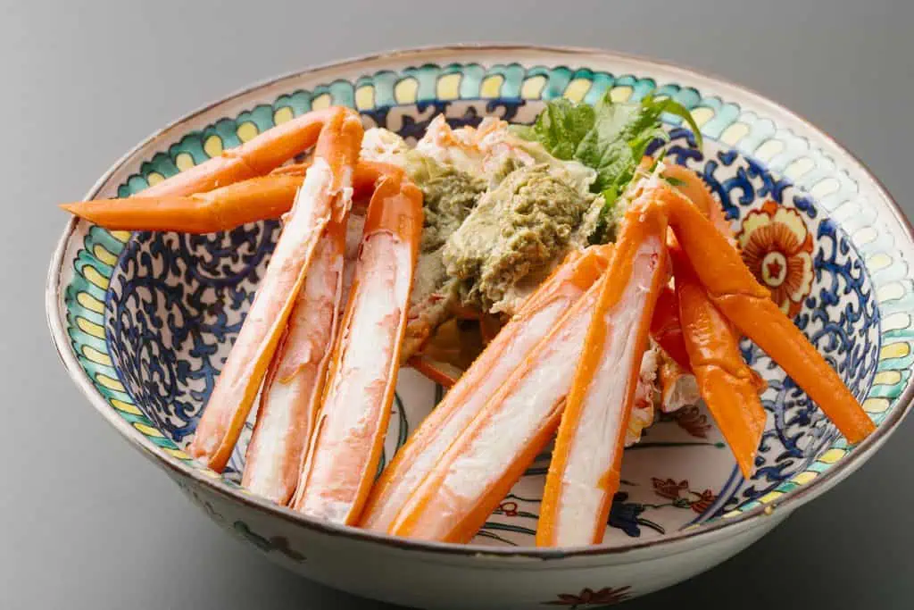 How to Eat Koshi no Aka-gani: Best Serving Styles