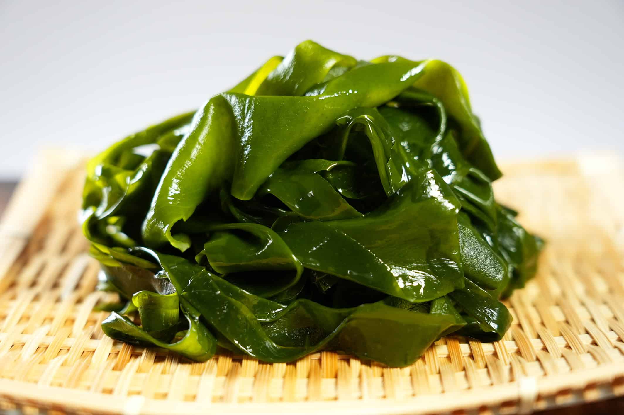Naruto Wakame (鳴門わかめ)